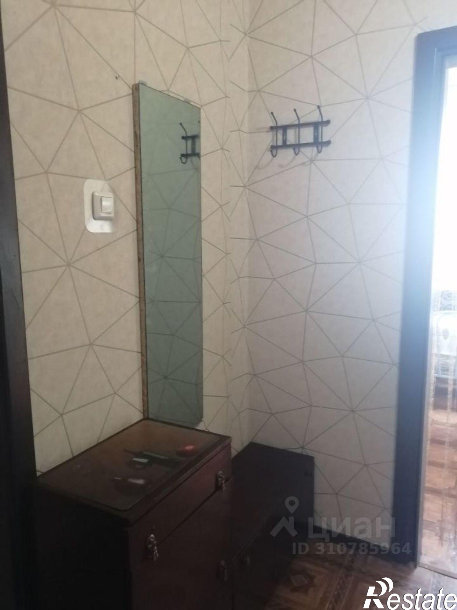 Купить квартиру за 4 190 000 рублей на Молодёжная улица, 16