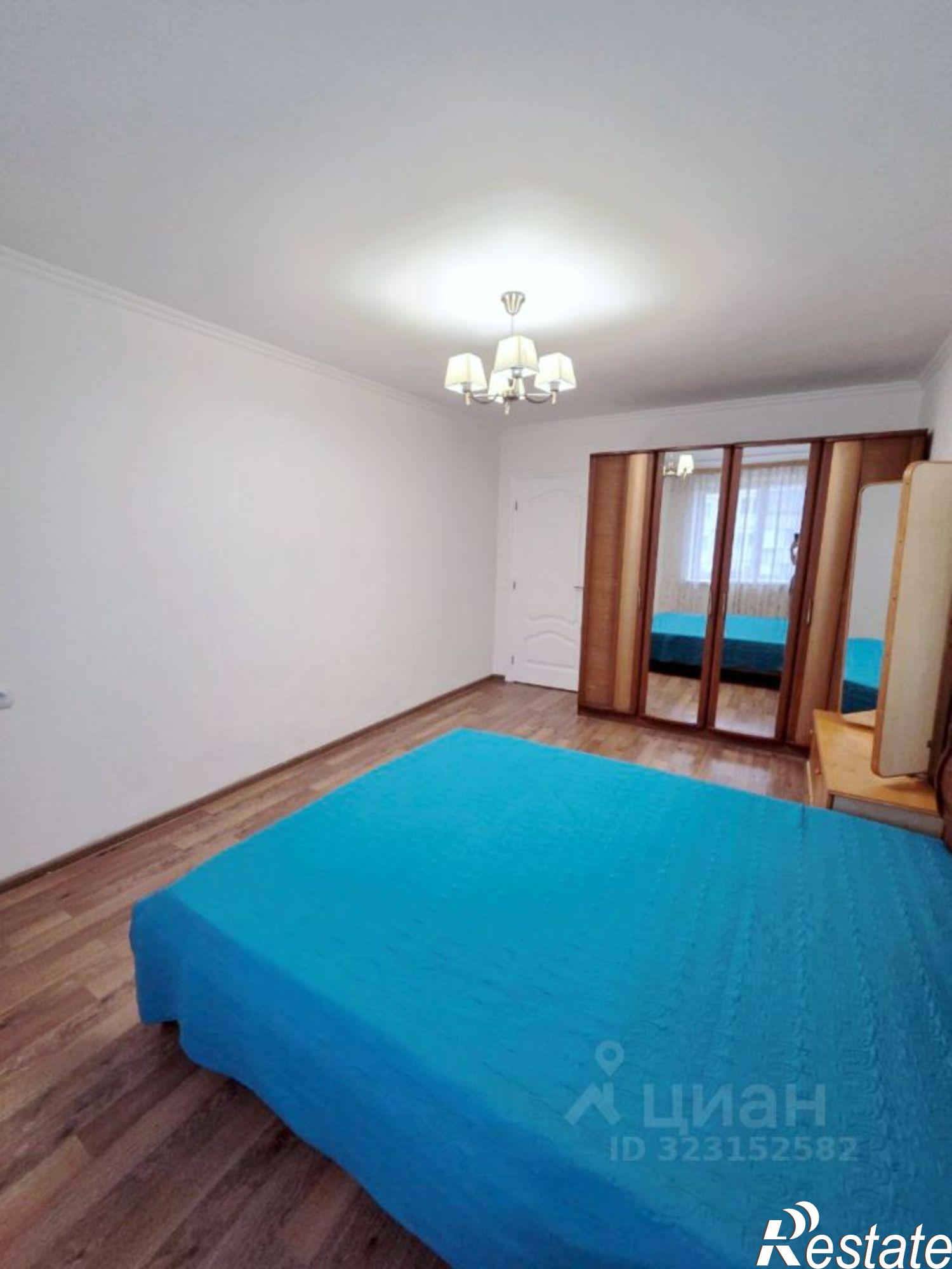 Купить квартиру за 8 450 000 рублей на проспект Славы, 16