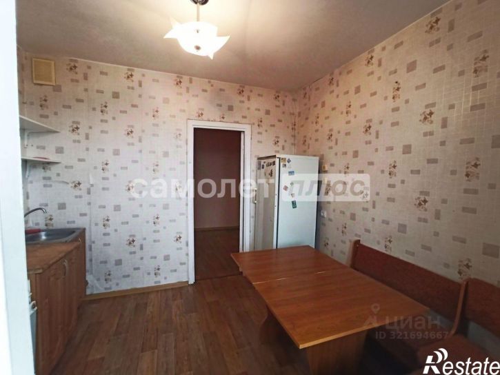 2-комн квартира улица Есенина, 42,  д. 42