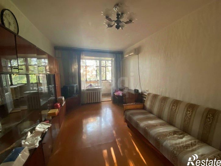 3-комн квартира улица Белгородского Полка, 33,  д. 33