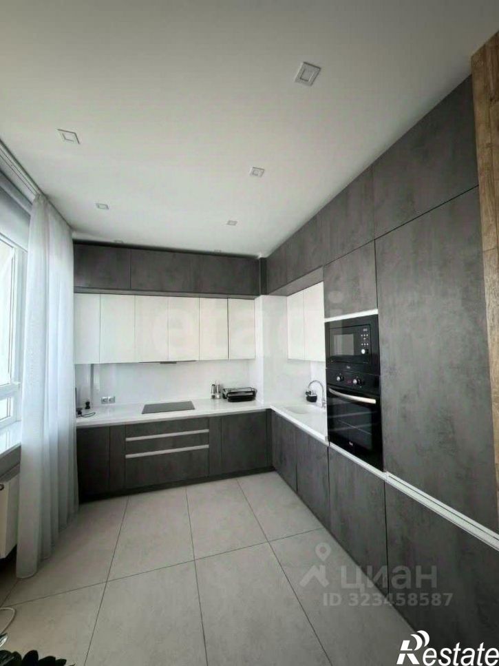 4-комн квартира Свято-Троицкий бульвар, 34,  д. 34