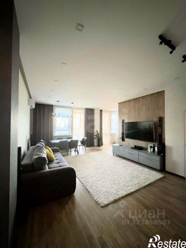 4-комн квартира Свято-Троицкий бульвар, 34,  д. 34