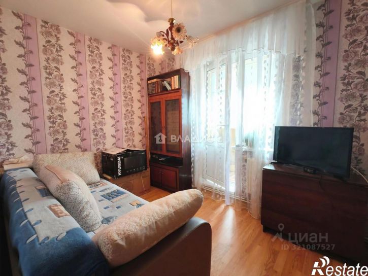 3-комн квартира улица Есенина, 52,  д. 52