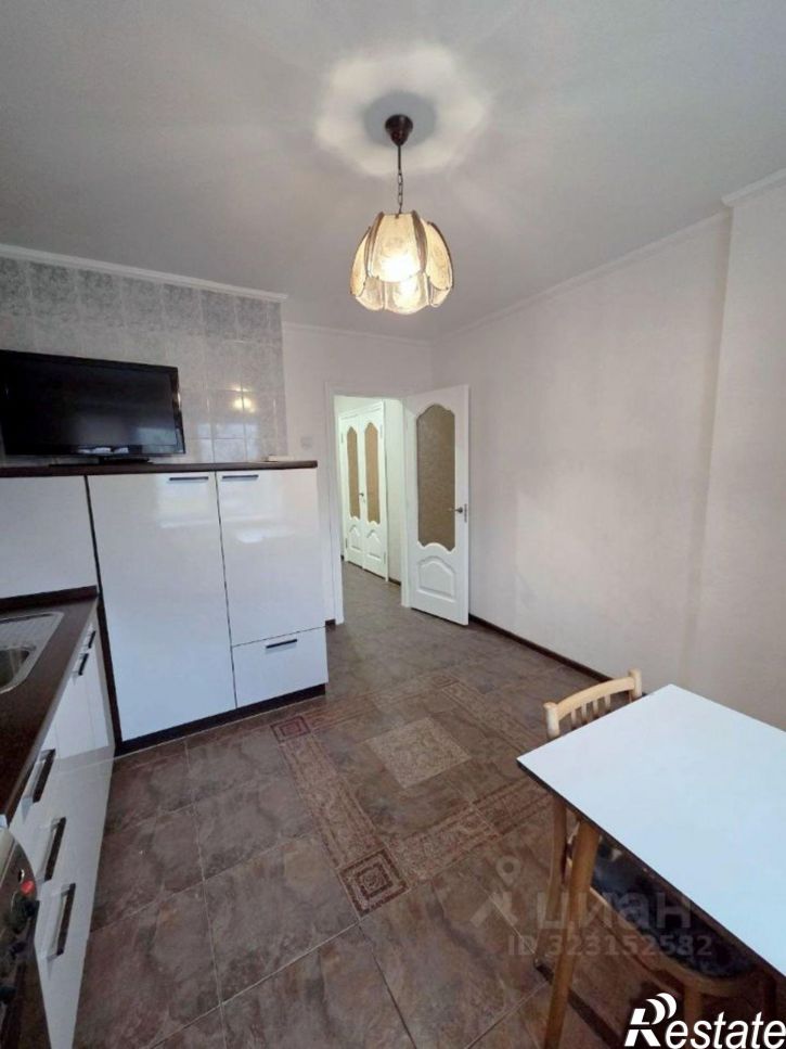 2-комн квартира проспект Славы, 16,  д. 16