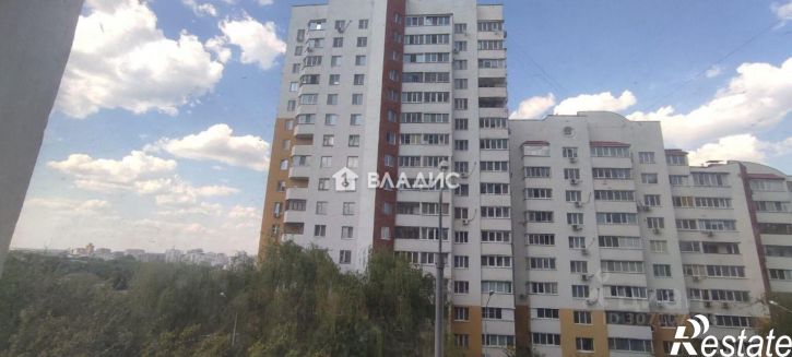 2-комн квартира улица 5 Августа, 35,  д. 35