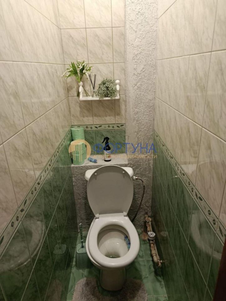 2-комн квартира Костюкова ул, 25