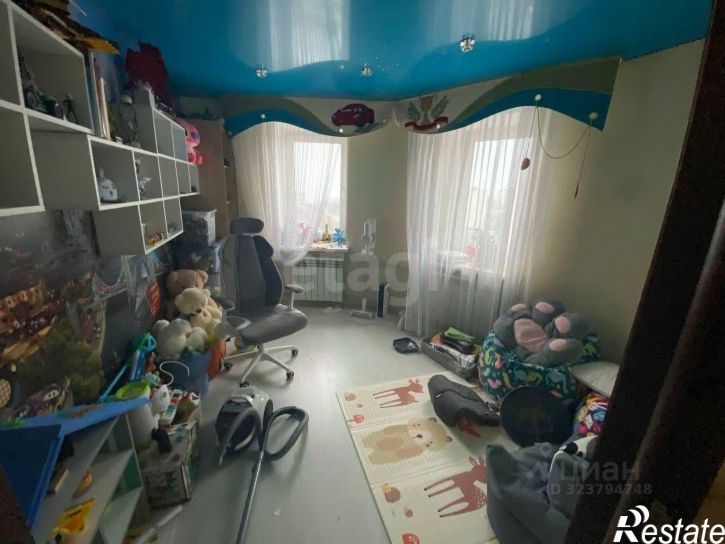 3-комн квартира улица Королёва, 6,  д. 6