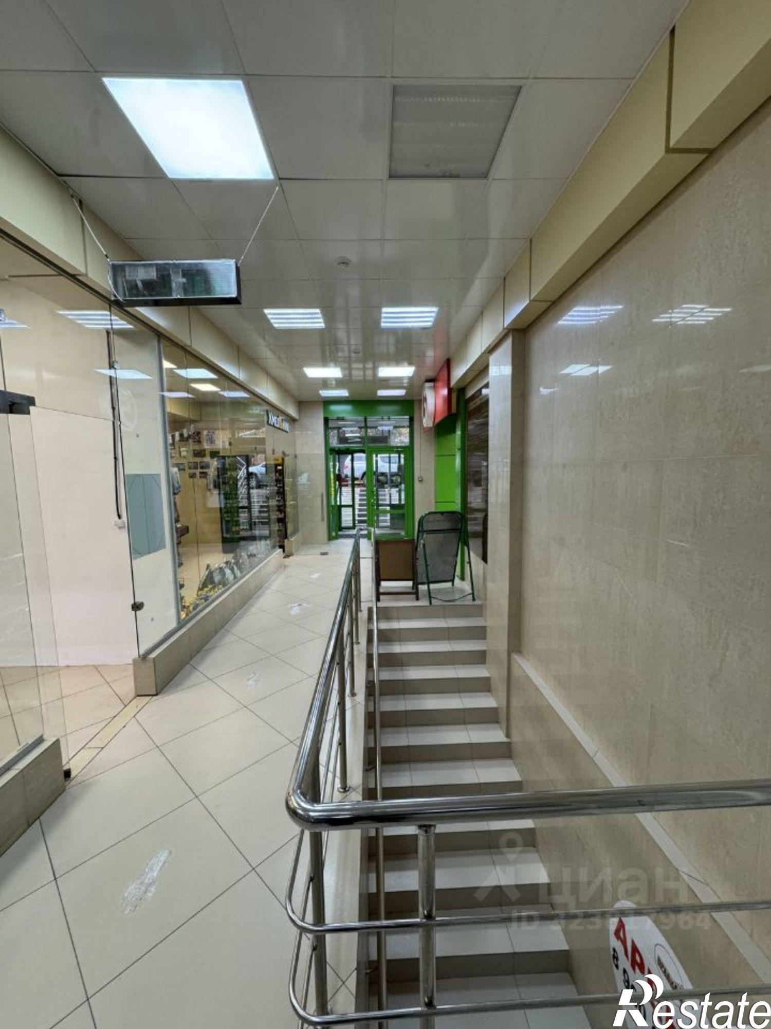 Купить складское помещение за 4 600 000 рублей на ул Пирогова, 45