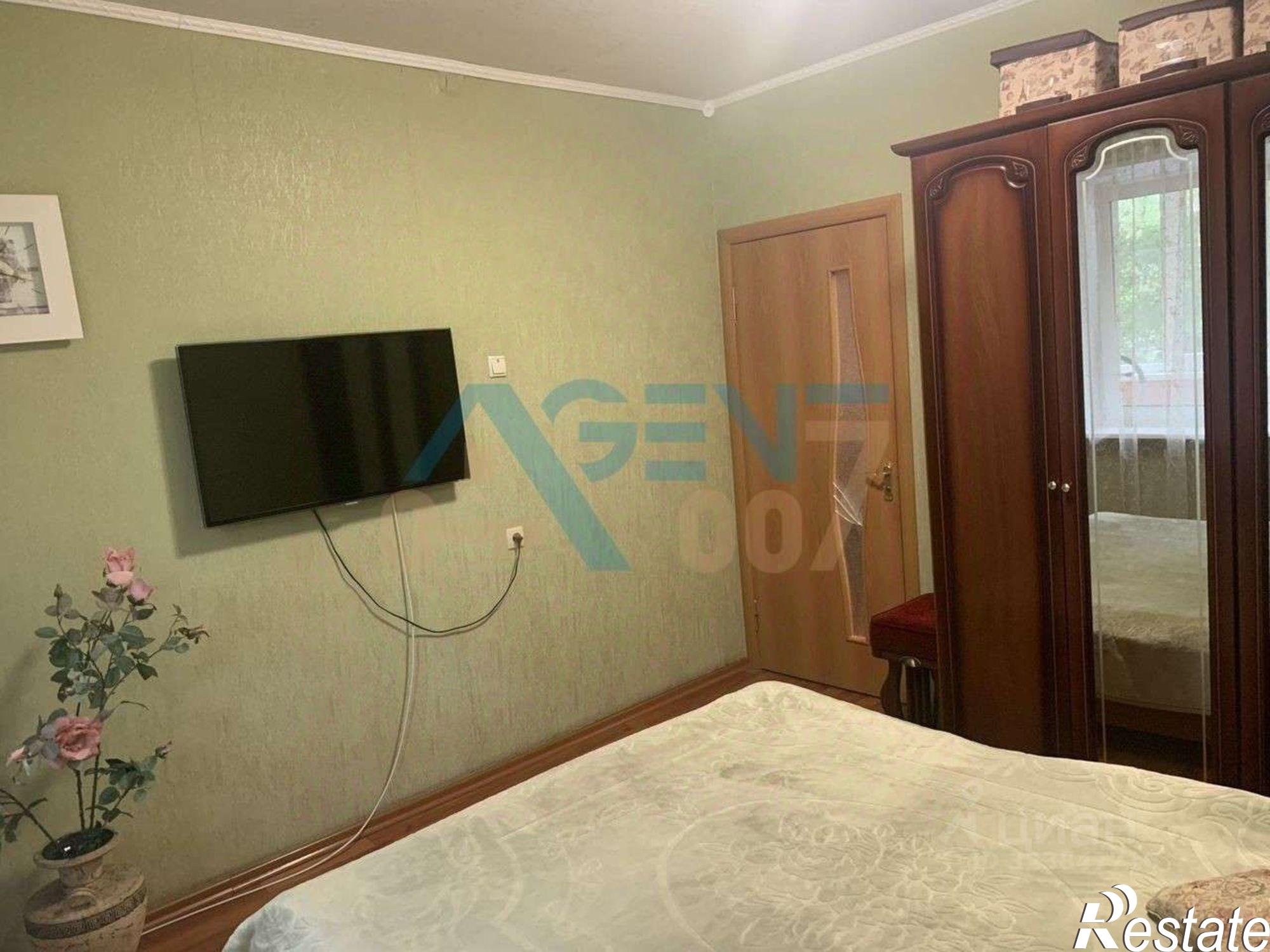 Купить квартиру за 4 800 000 рублей на улица Губкина, 17