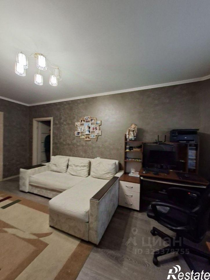 3-комн квартира ул Есенина, 56,  д. 56