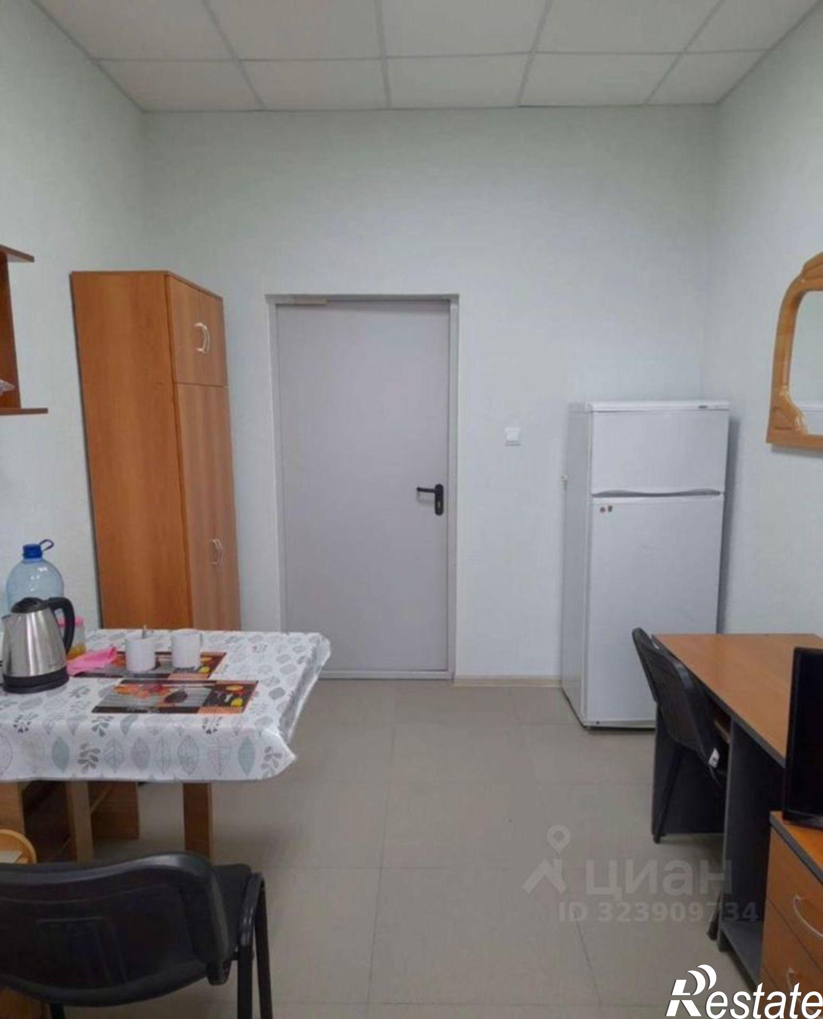 Сдать комнату за 10 000 рублей на улица Дзгоева, 5А