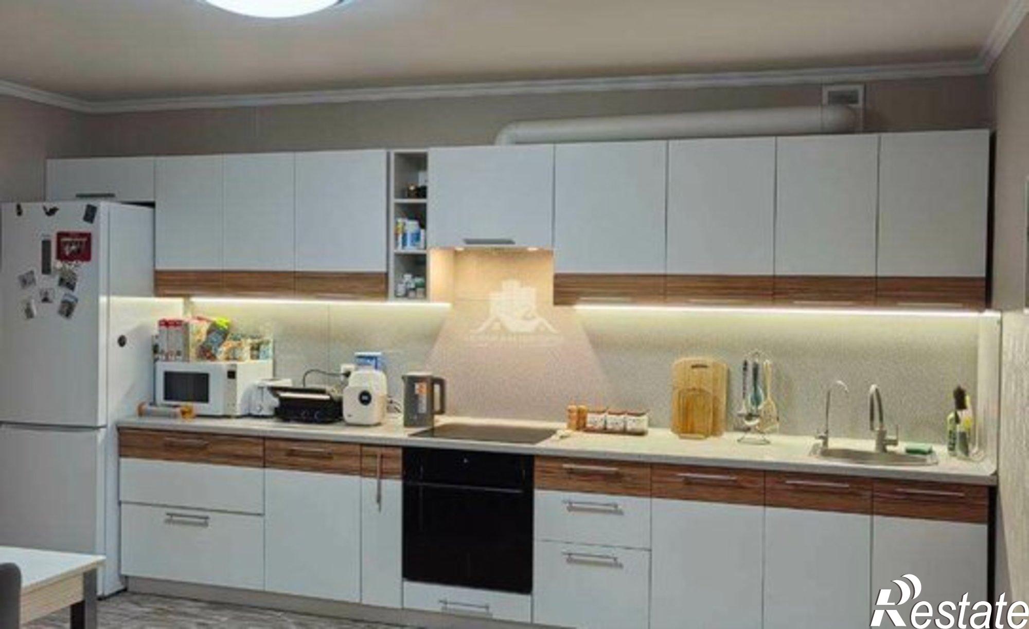 Купить квартиру за 11 300 000 рублей на Народный бульвар, 32