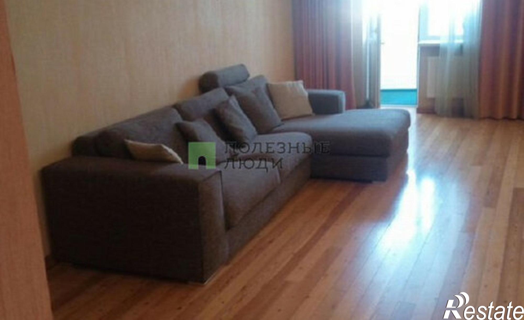 Купить квартиру за 8 900 000 рублей на Свято-Троицкий бульвар, 11