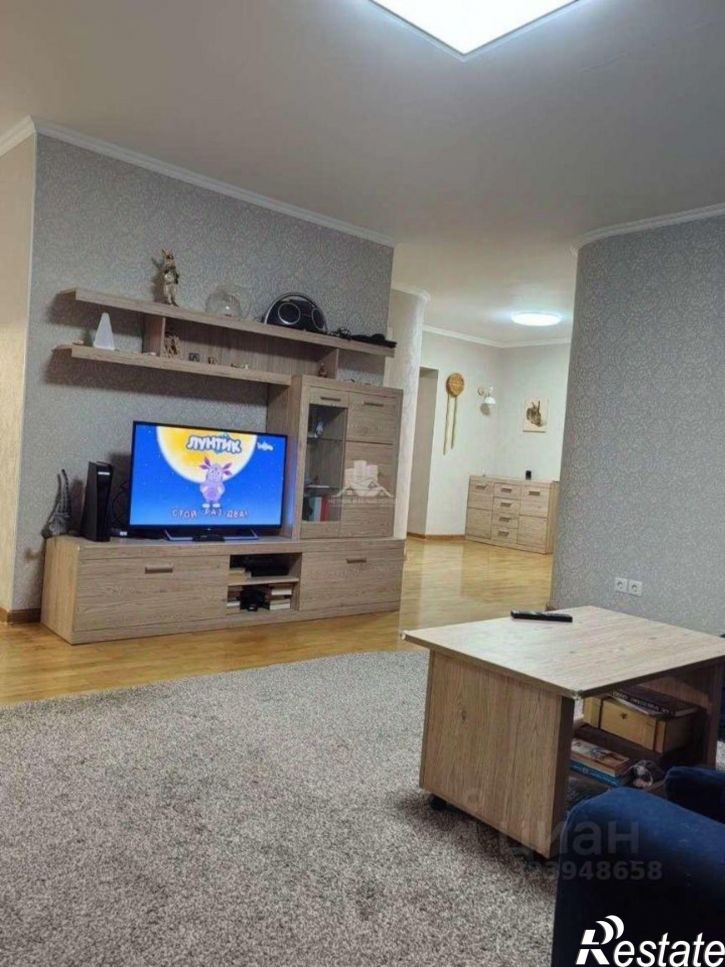 3-комн квартира Народный б-р, 34,  д. 34