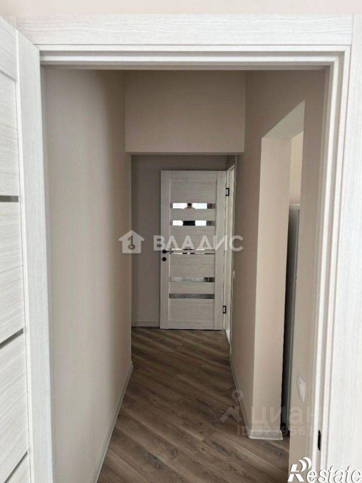 3-комн квартира пр-кт Славы, 4,  д. 4