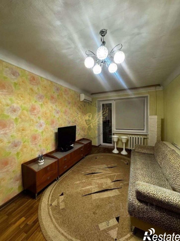 1-комн квартира улица Белгородского Полка, 33,  д. 33