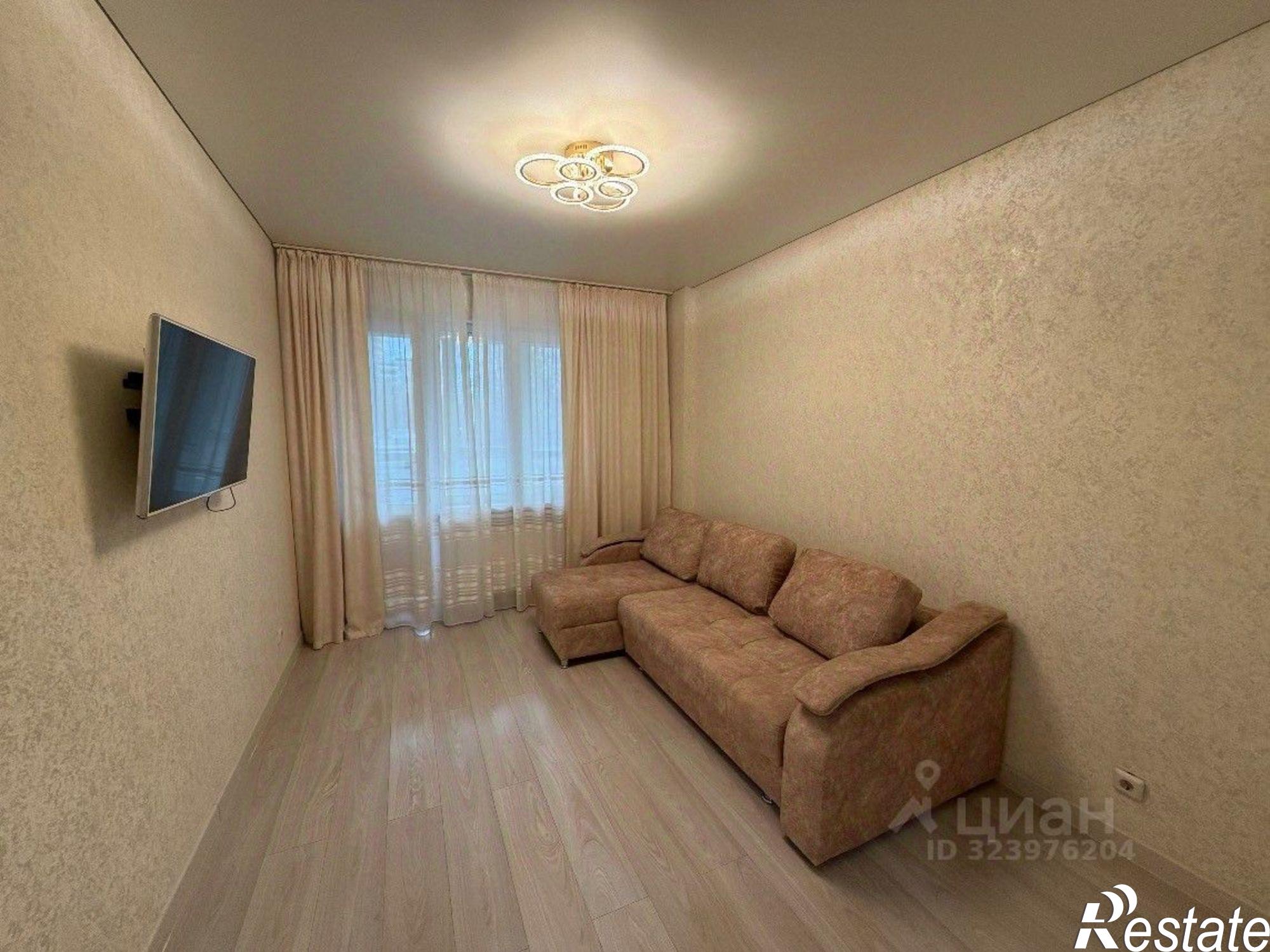 Купить квартиру за 10 500 000 рублей на проспект Славы, 45А