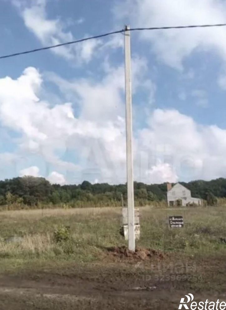 Земельный участок улица Виктора Лосева, 15,  д. 15