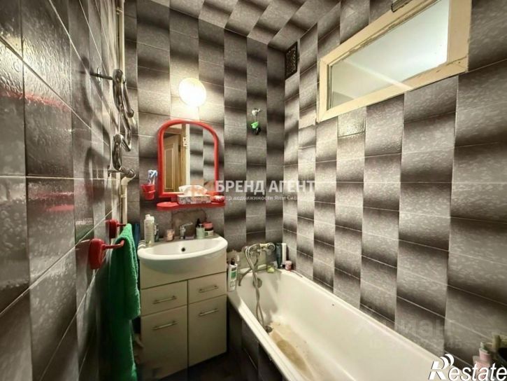 2-комн квартира улица Костюкова, 22,  д. 22