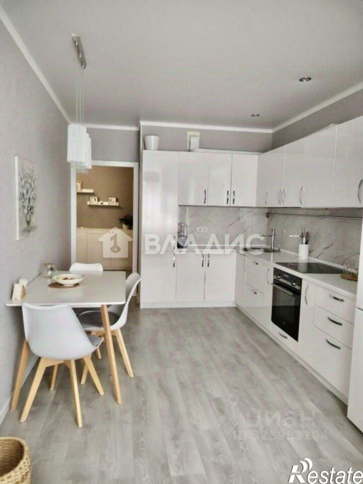 2-комн квартира улица Есенина, 9 к2,  д. 9 к2