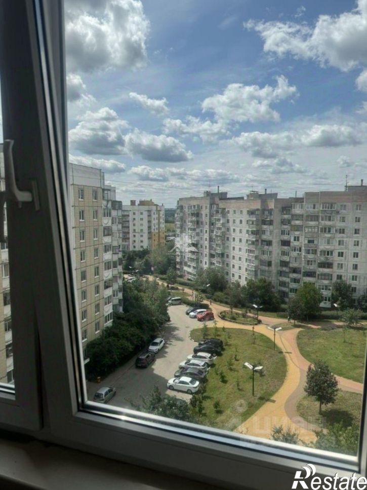 2-комн квартира улица Есенина, 20А,  д. 20А