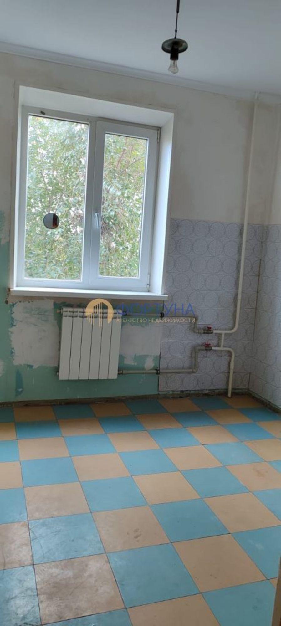 Купить квартиру за 5 100 000 рублей на Славы пр-кт, 148