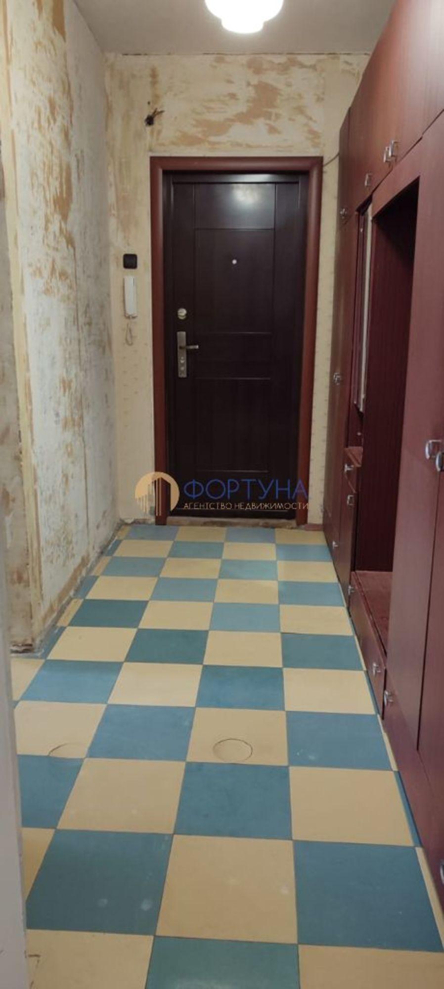 Купить квартиру за 5 100 000 рублей на Славы пр-кт, 148