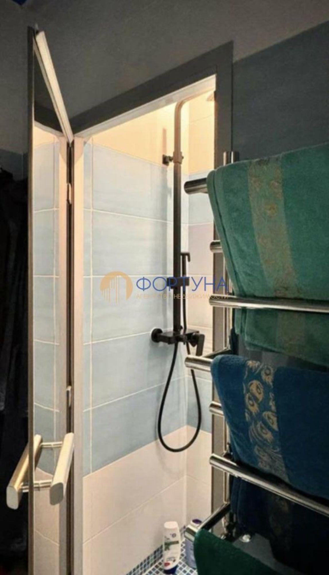 Купить квартиру за 10 900 000 рублей на Шумилова ул, 10