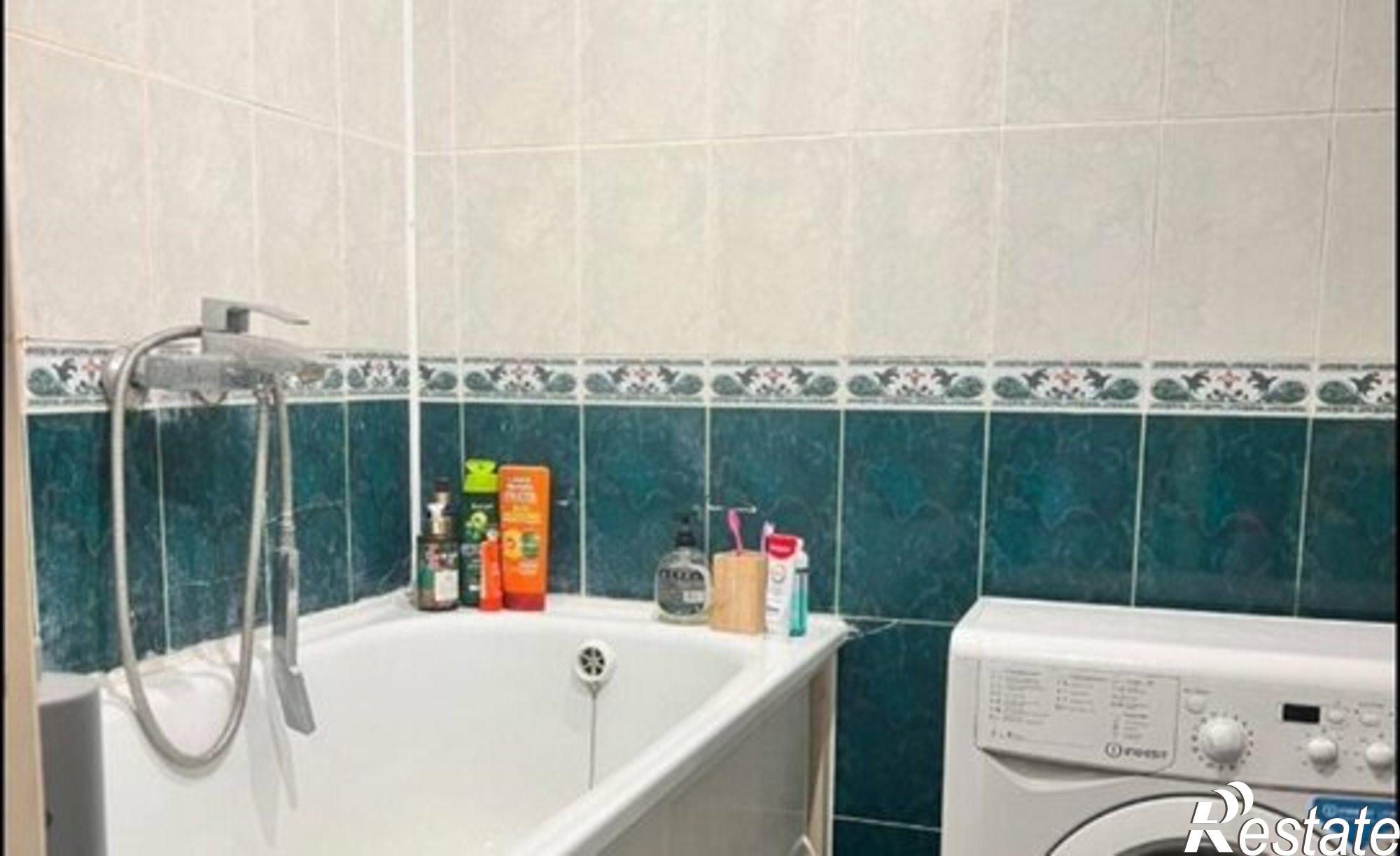 Купить квартиру за 5 555 560 рублей на улица Губкина, 39