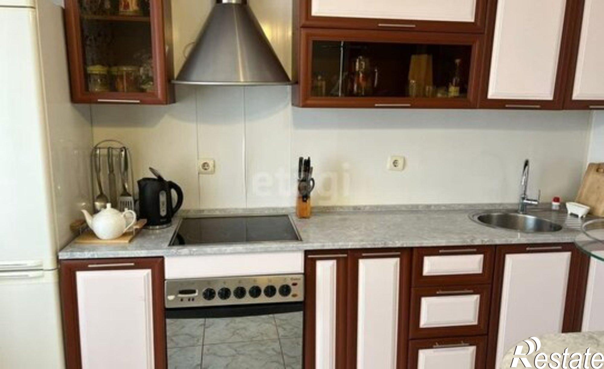 Купить квартиру за 10 300 000 рублей на улица Губкина, 16Б