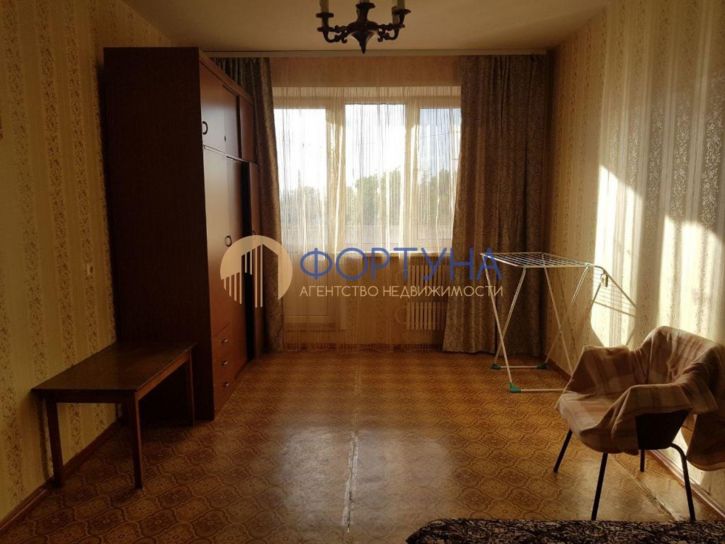 1-комн квартира Народный б-р, 109