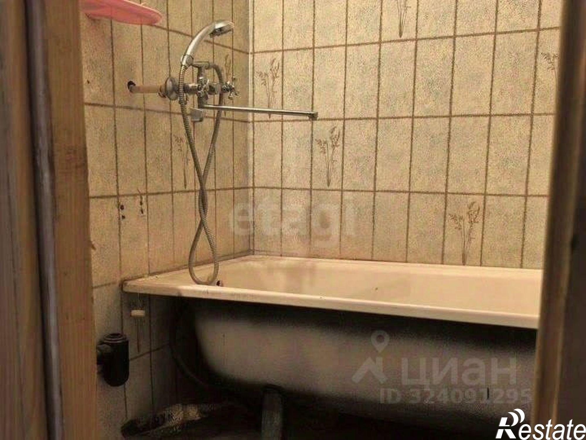 Купить квартиру за 4 500 000 рублей на улица 60 лет Октября, 8