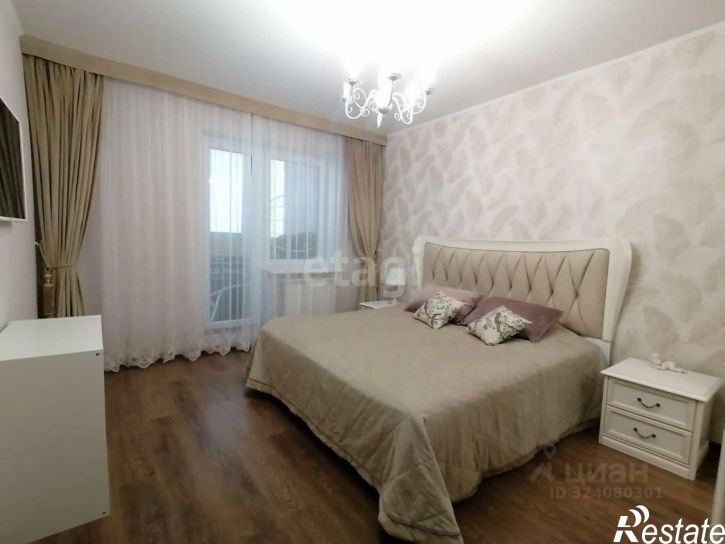 3-комн квартира улица Макаренко, 22,  д. 22