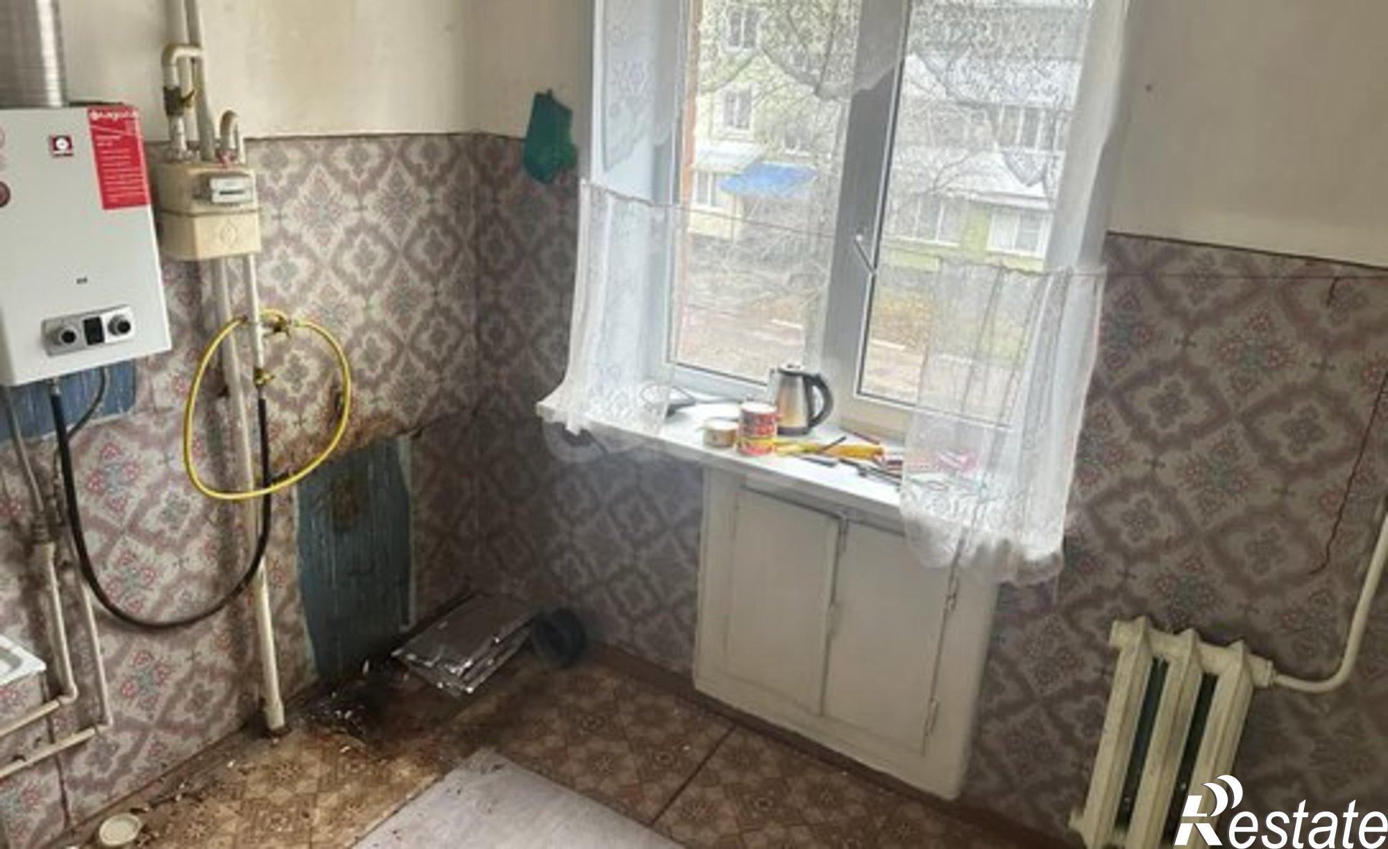 Купить квартиру за 3 300 000 рублей на пр-кт Б.Хмельницкого, 142