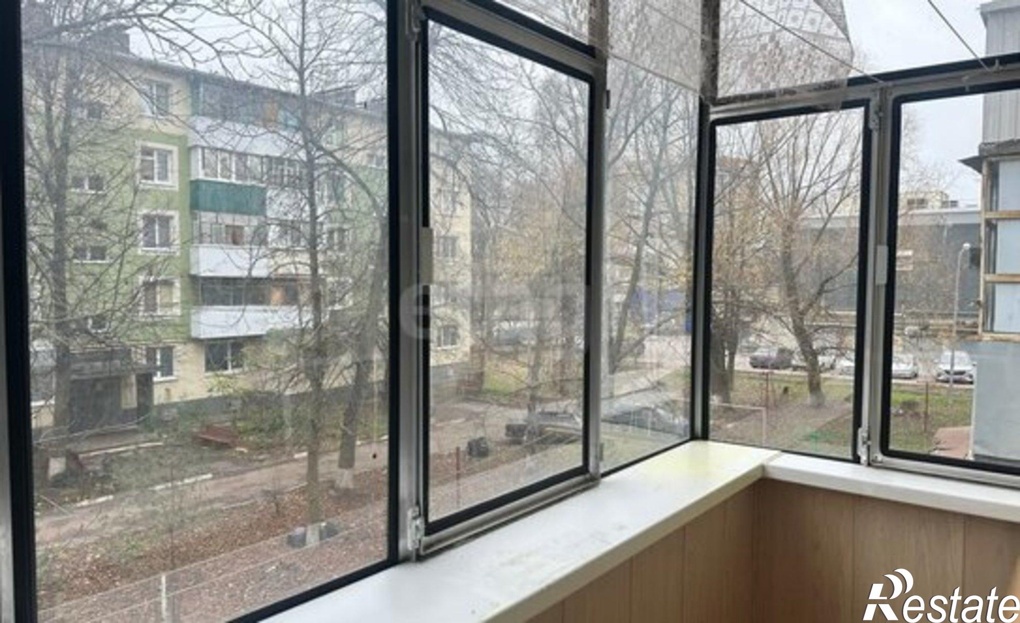 Купить квартиру за 3 300 000 рублей на пр-кт Б.Хмельницкого, 142