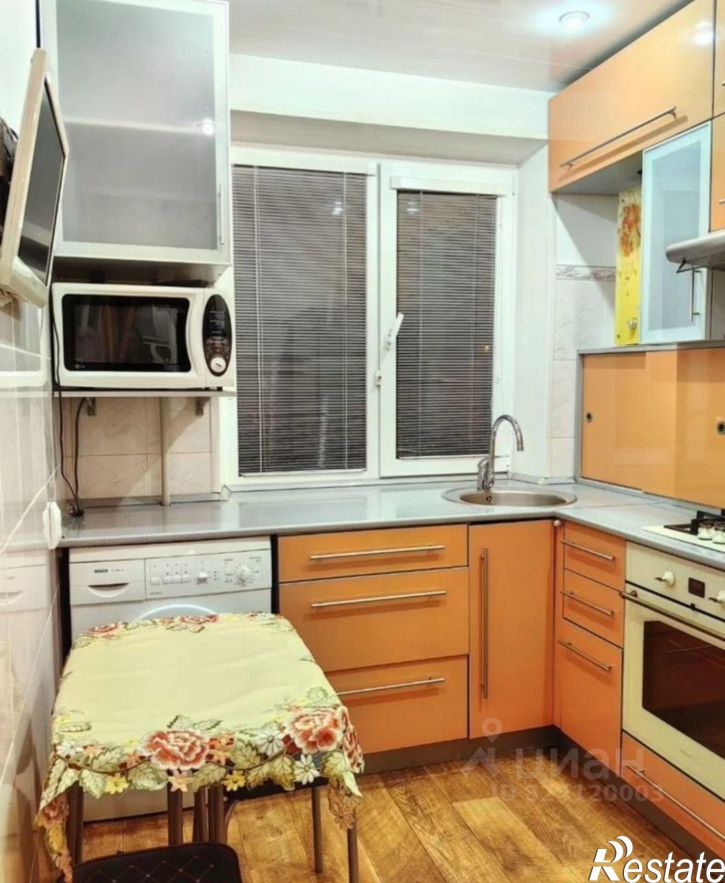 2-комн квартира улица Костюкова, 22,  д. 22