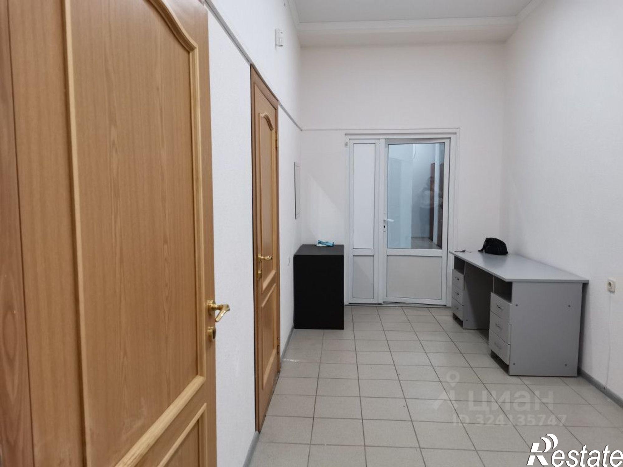 Купить офис, помещение под офис за 12 500 000 рублей на ул Щорса, 45к