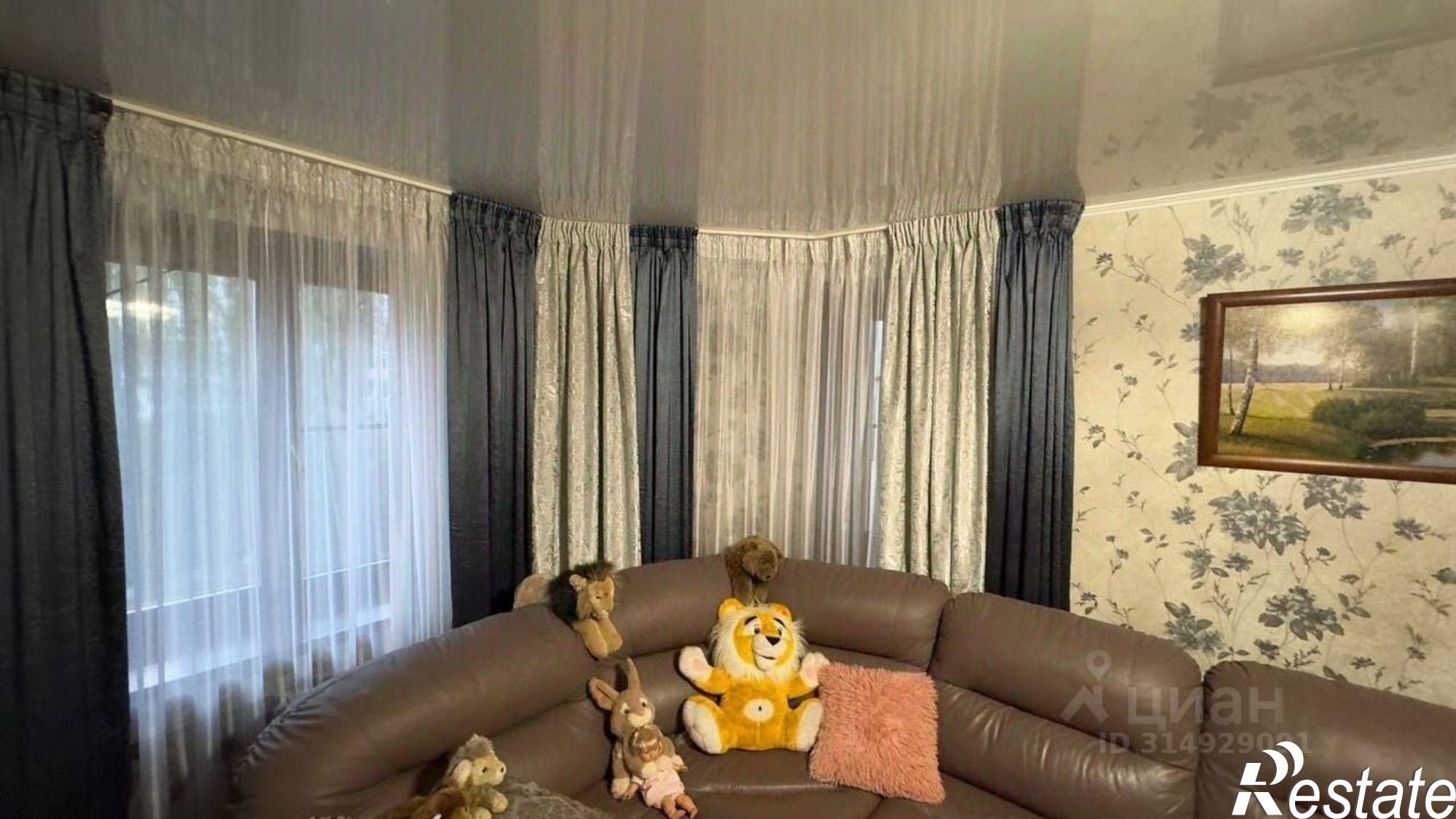 Купить квартиру за 9 990 000 рублей на ул Костюкова, 34