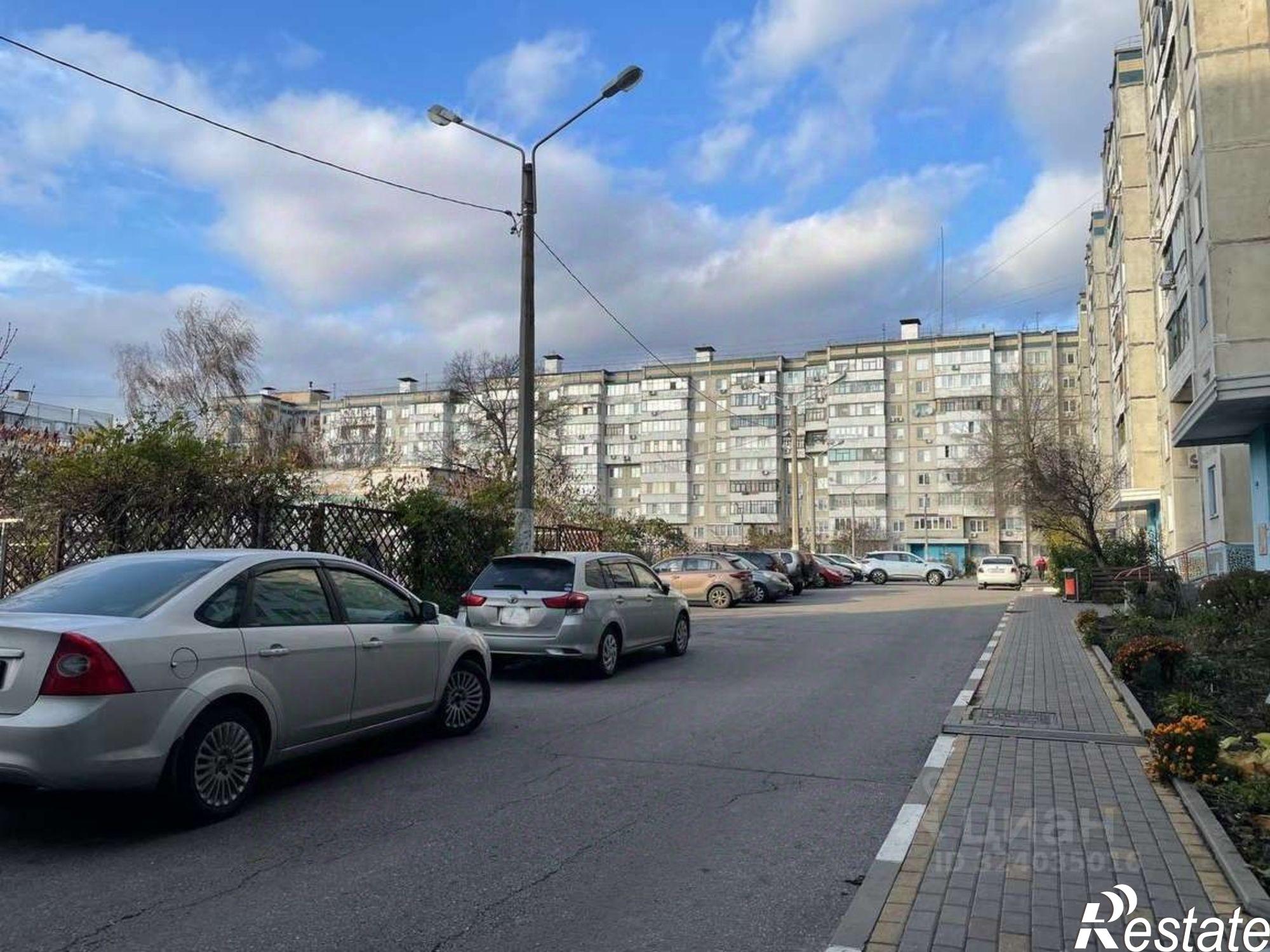 Купить квартиру за 7 800 000 рублей на проспект Славы, 129