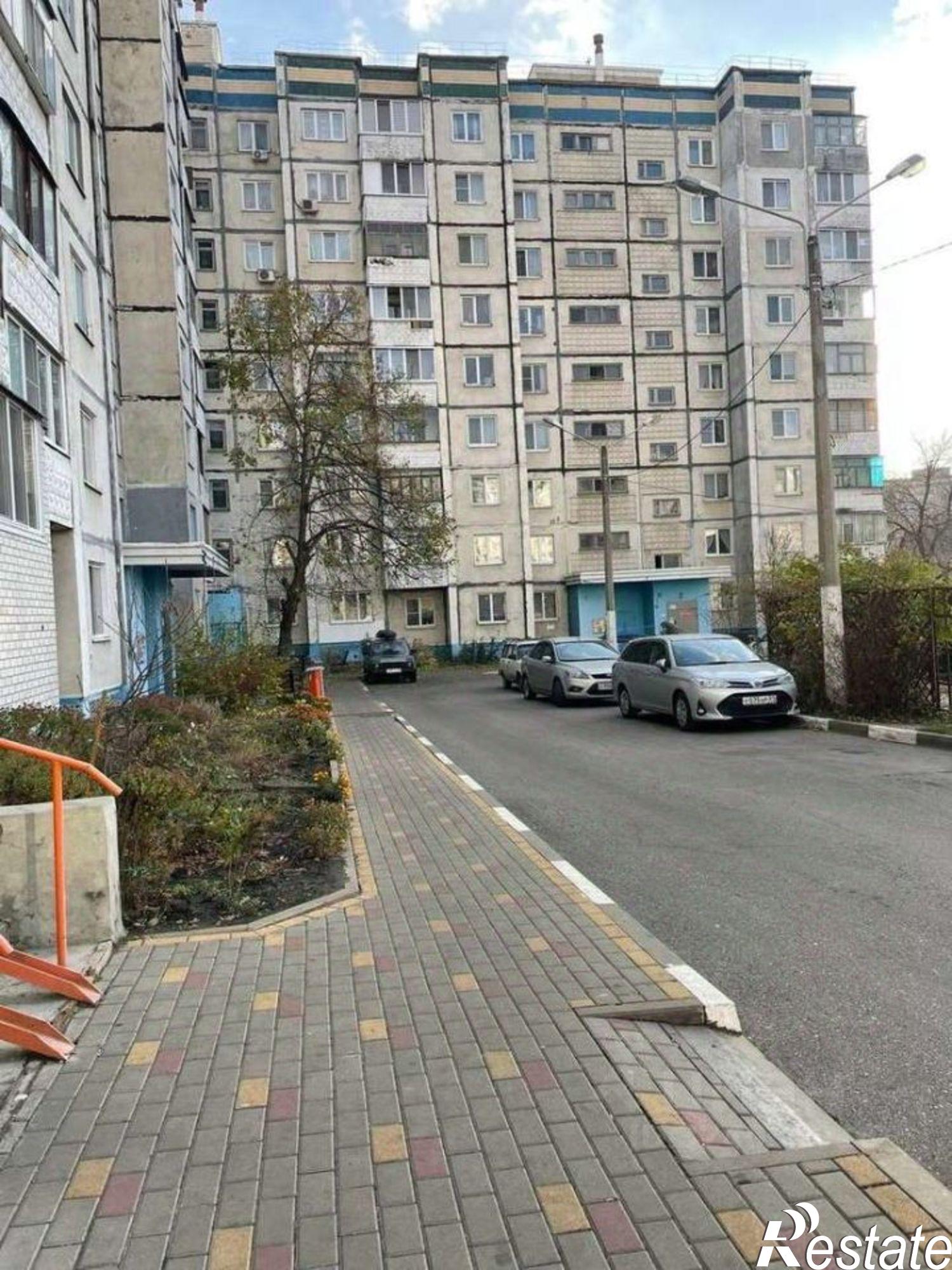 Купить квартиру за 7 800 000 рублей на проспект Славы, 129