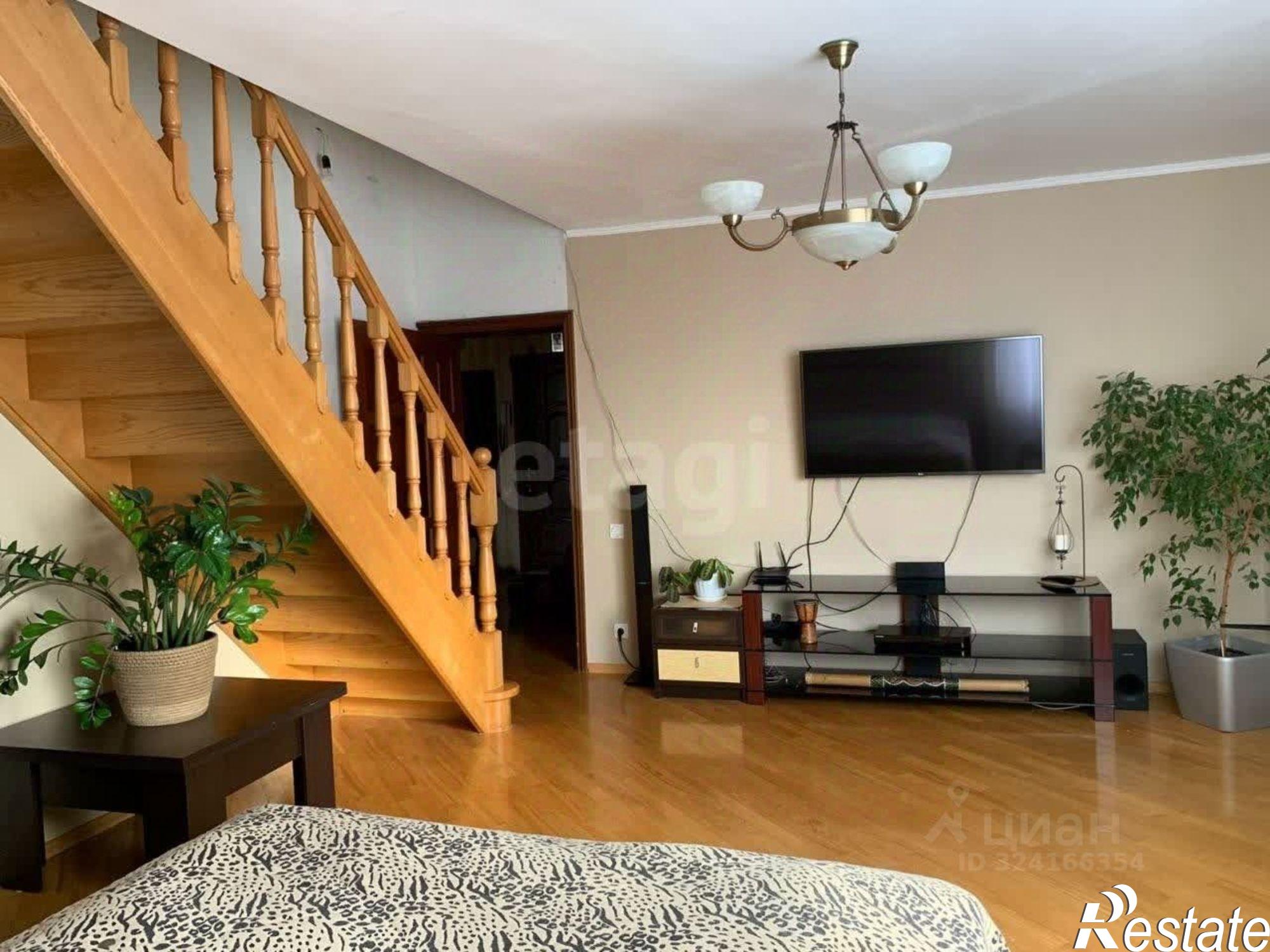 Купить квартиру за 12 200 000 рублей на Левобережная улица, 24А