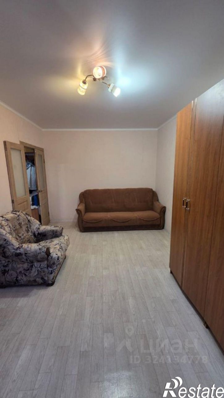 2-комн квартира Спортивная улица, 1,  д. 1