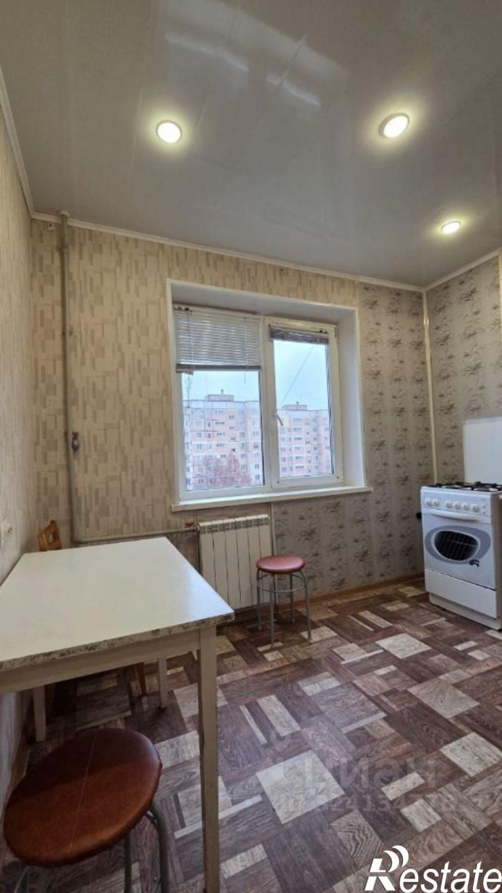 2-комн квартира Спортивная улица, 1,  д. 1