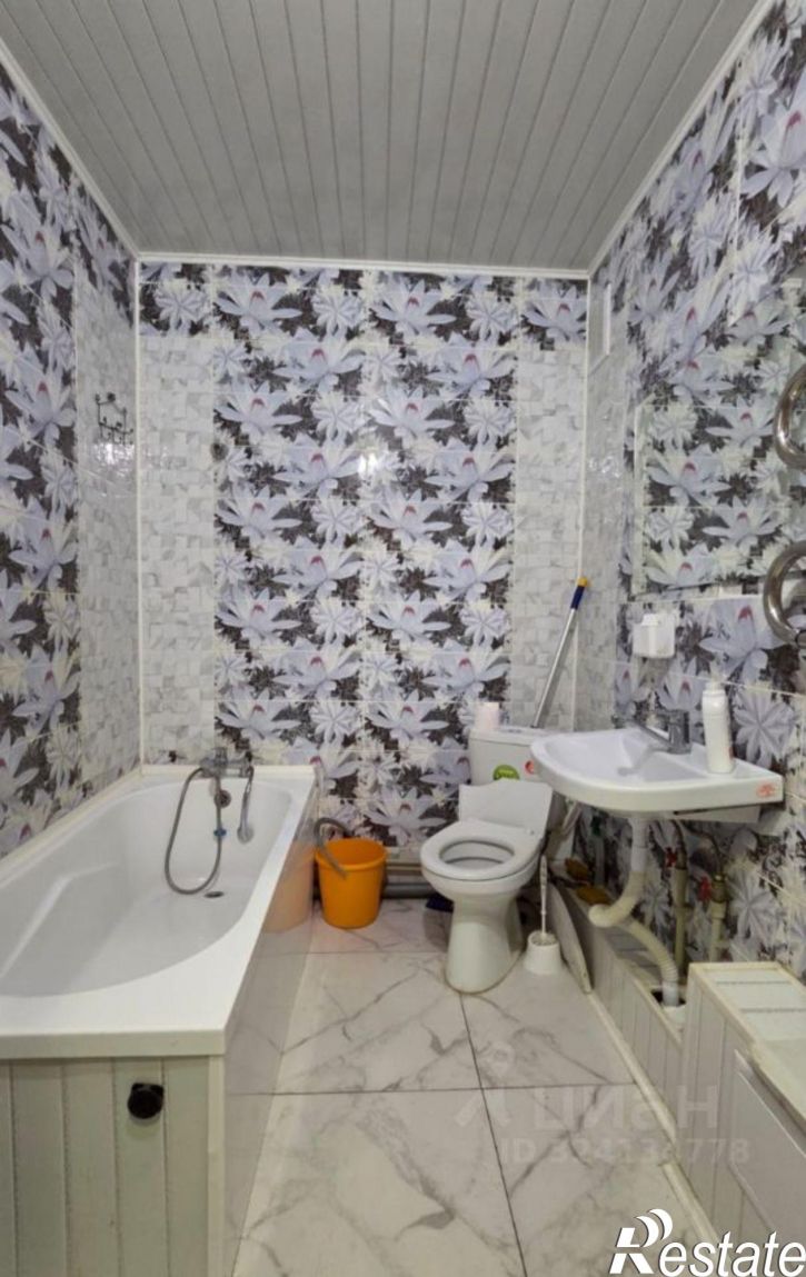 2-комн квартира Спортивная улица, 1,  д. 1