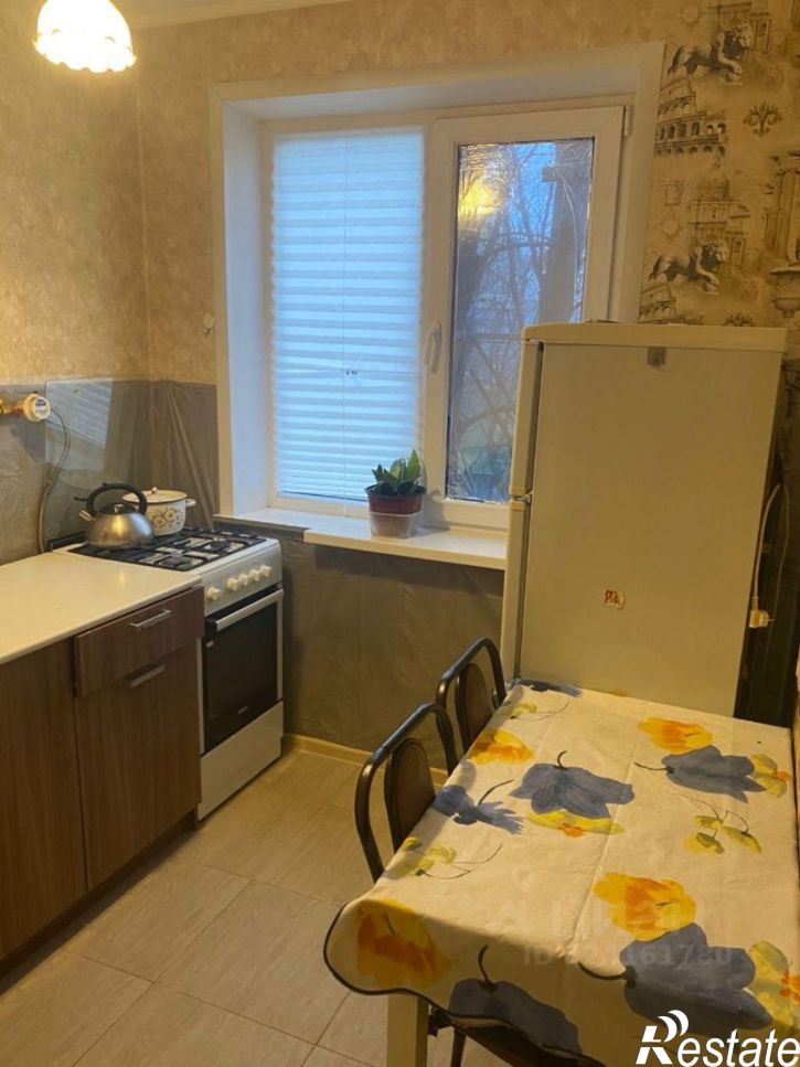 2-комн квартира Привольная улица, 20,  д. 20