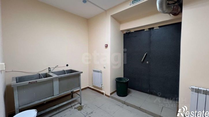 Торговое помещение ул Победы, 165,  д. 165