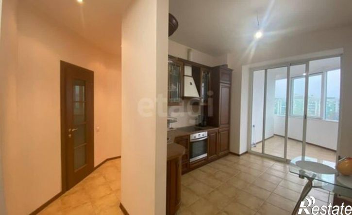 3-комн квартира улица Костюкова, 36Б,  д. 36Б