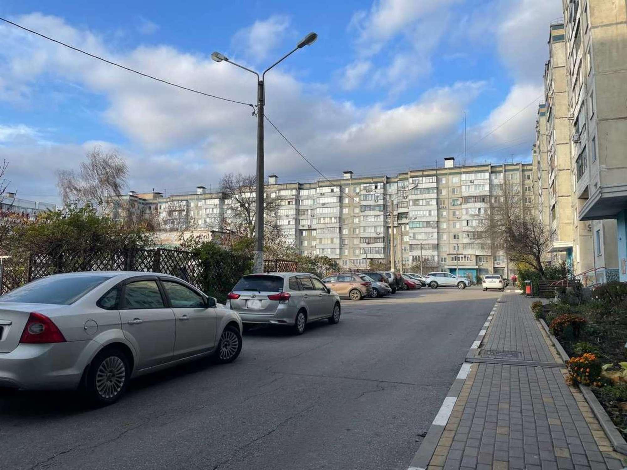 Купить квартиру за 7 800 000 рублей на Славы проспект, 129