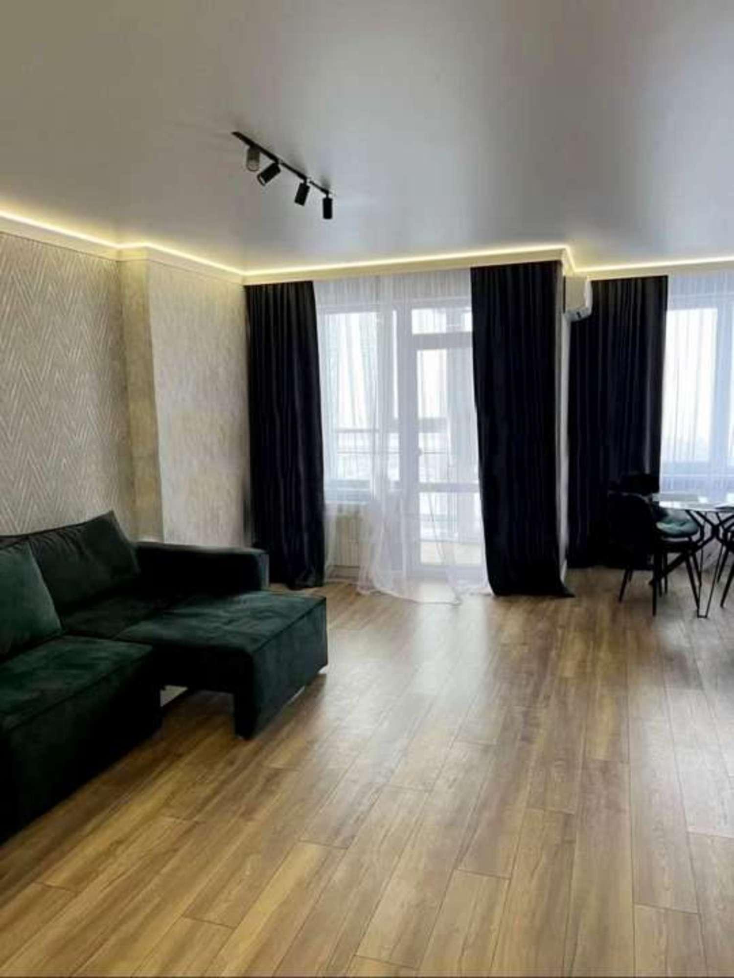 Купить студию за 6 400 000 рублей на Есенина улица, 15