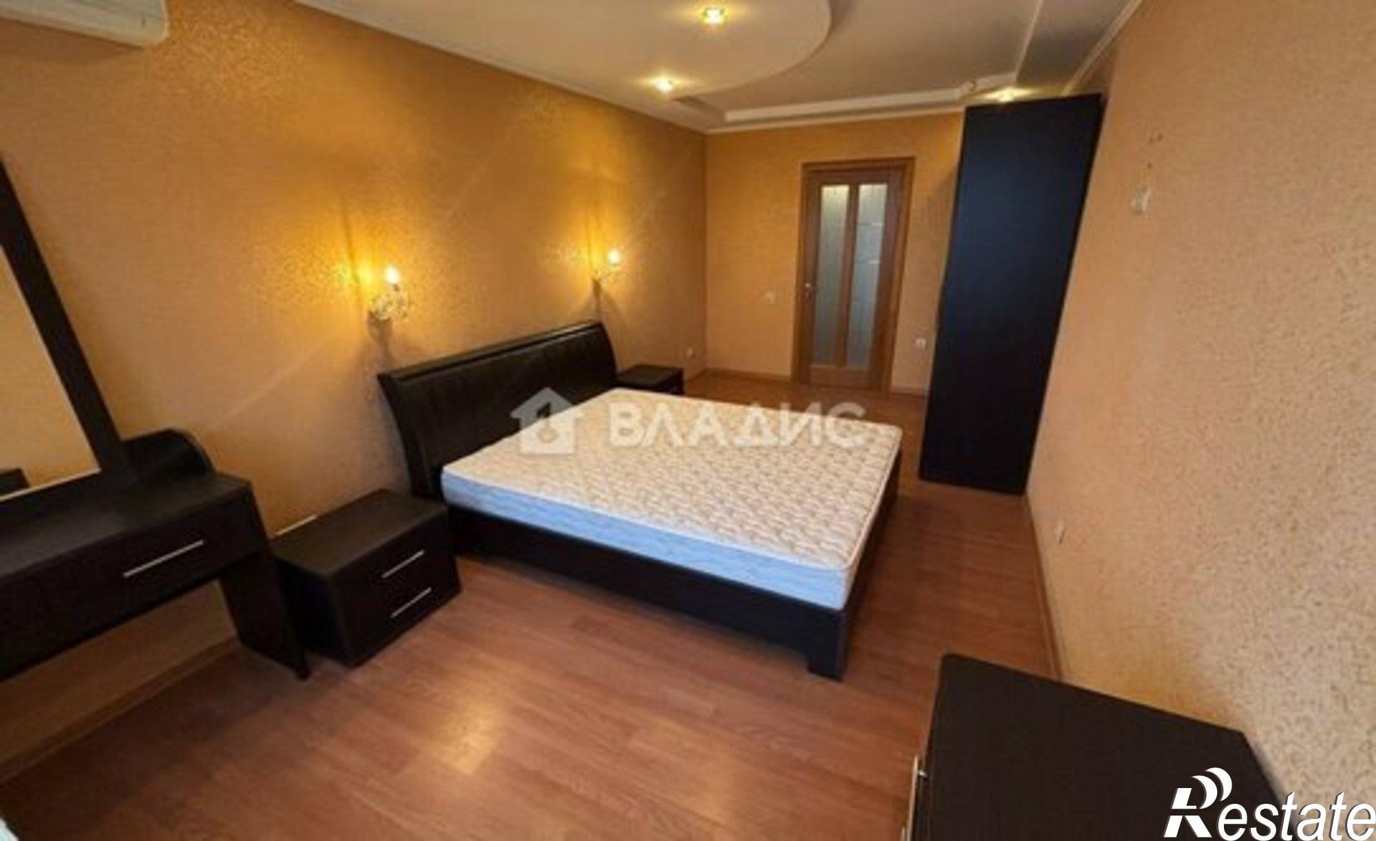 Купить квартиру за 10 500 000 рублей на улица Победы, 49 к1